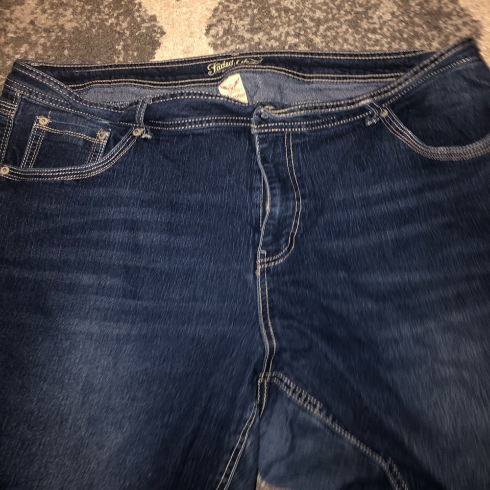 Plus size Straight legged jeans.